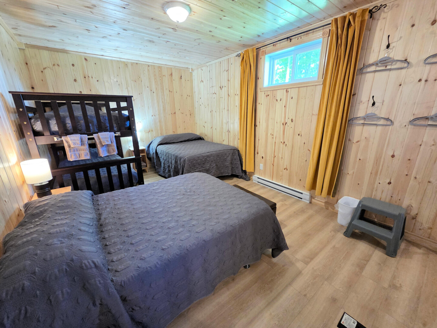 Chambre no 10 : La Fiesta (sous-sol)